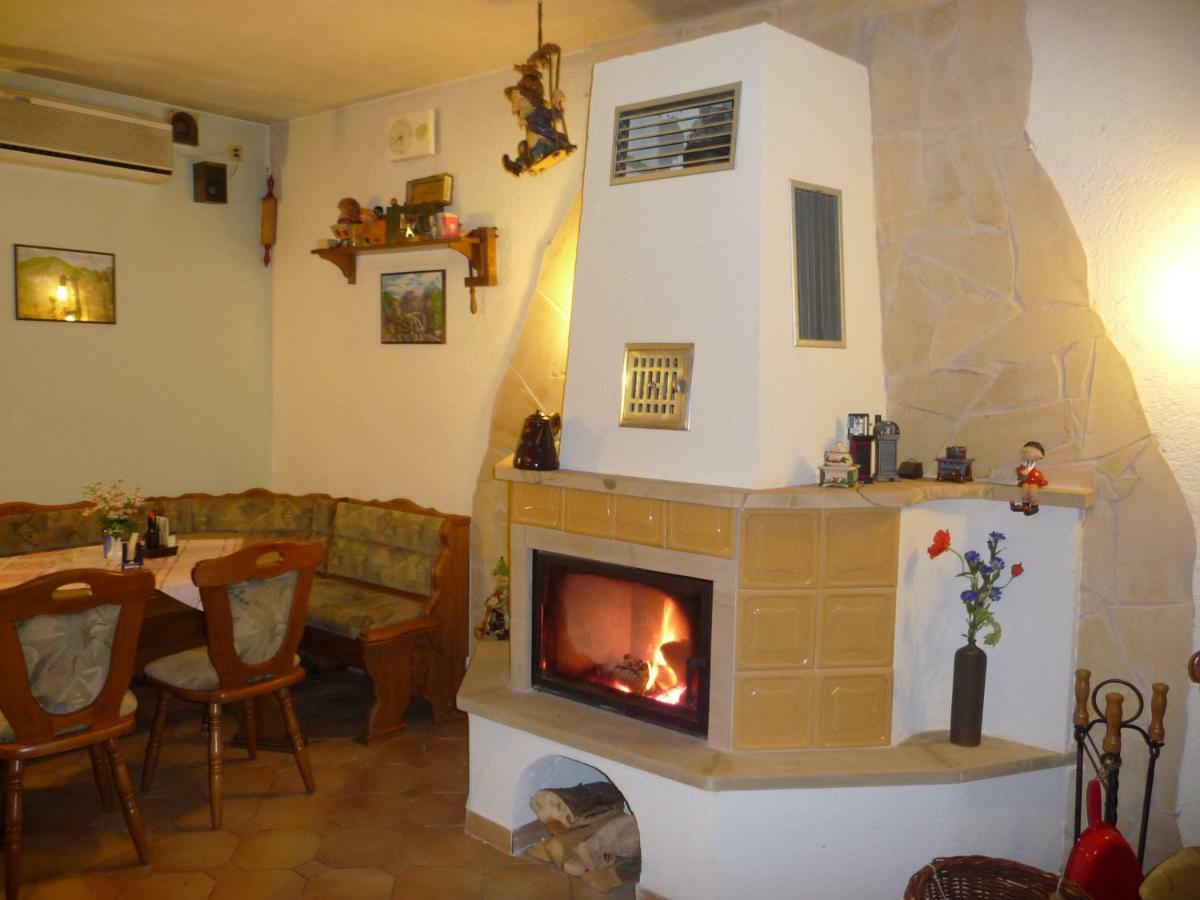 Bed and Breakfast Gaststätte Am Weinberg Mittelndorf Exterior foto